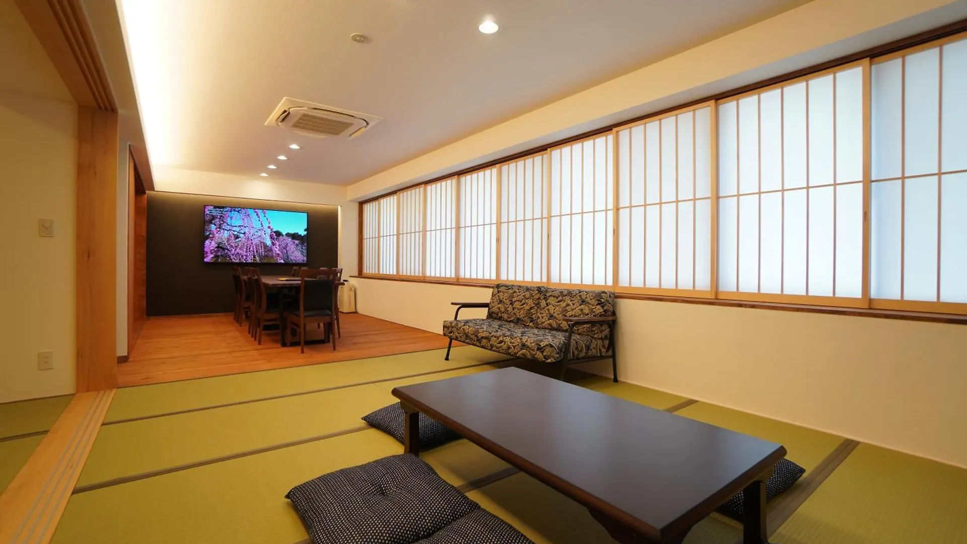 Bird Hostel Kyoto
